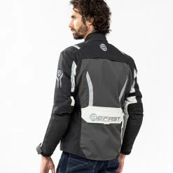 Giacca Moto Befast RIDDICK CE Certificata Nero Grigio Chiaro 17 Giacca Moto Befast RIDDICK CE Certificata Nero Grigio Chiaro -Negozio al dettaglio BEFAST 2022 busto shooting befast riddick nero grigio chiaro