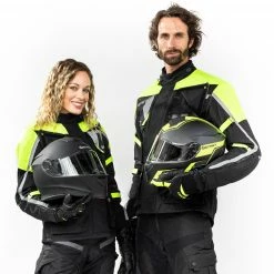 Kit Coppia Touring Tech CE Nero Giallo - Giacca Moto Certificata Befast Uomo + Donna 17 Kit Coppia Touring Tech CE Nero Giallo - Giacca Moto Certificata Befast Uomo + Donna -Negozio al dettaglio BEFAST 2022 shooting befast touring tech nero giallo 6 kit cop